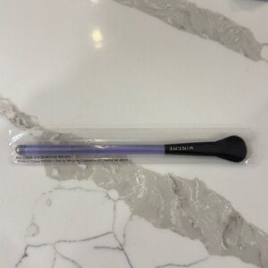 🌸5/$25🌸 Wingme eyeshadow brush